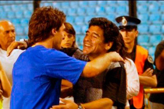 Guillermo y Maradona: juntos y felices.