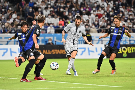 mira al capitan: messi cerro su paso por japon con un gol y una asistencia en 70 minutos