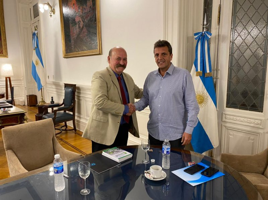 Carlos María De los Santos junto al presidente de la Cámara de Diputados, Sergio Massa