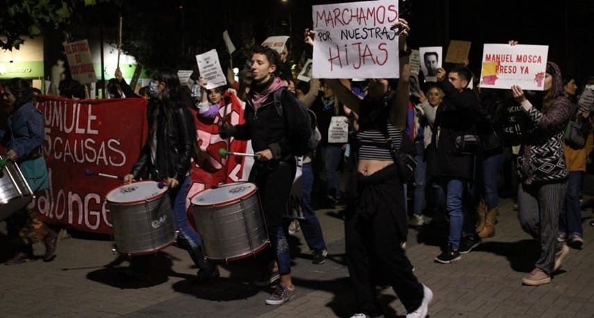 Bolívar salió a la calle y marchó contra el ex diputado Manuel Mosca, acusado de abuso sexual ( Foto presente Noticias) 
