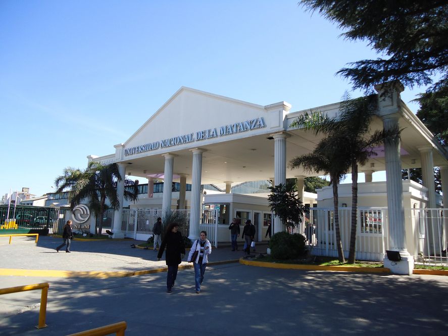 Universidad Nacional de La Matanza (UNLaM): carreras