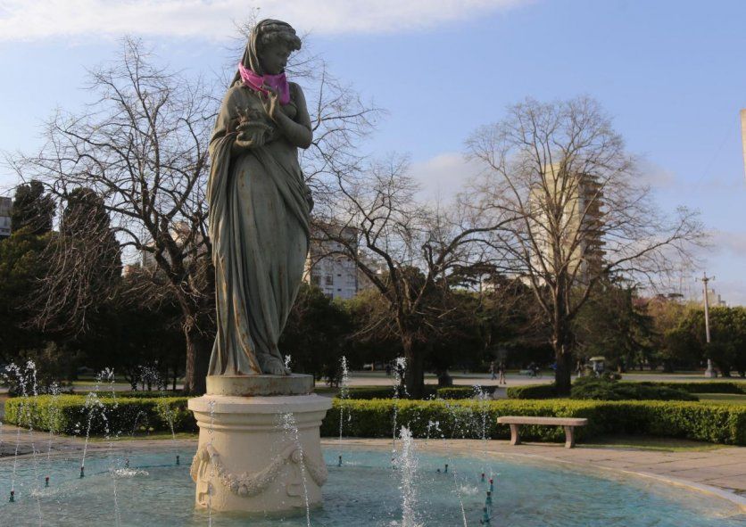 Continúa la puesta en valor de los distintos monumentos de la ciudad de La Plata
