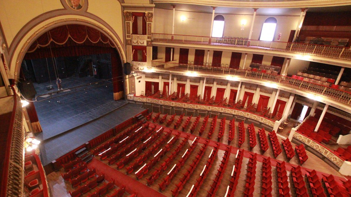 Reabre El Coliseo Podestá De La Plata La Cartelera Infocielo