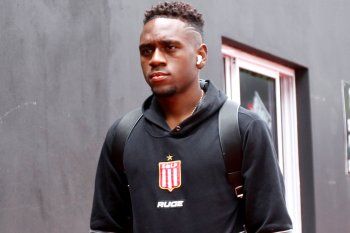 Alexis Manyoma, de gran presente en Estudiantes y con todo el apoyo de Eduardo Domínguez