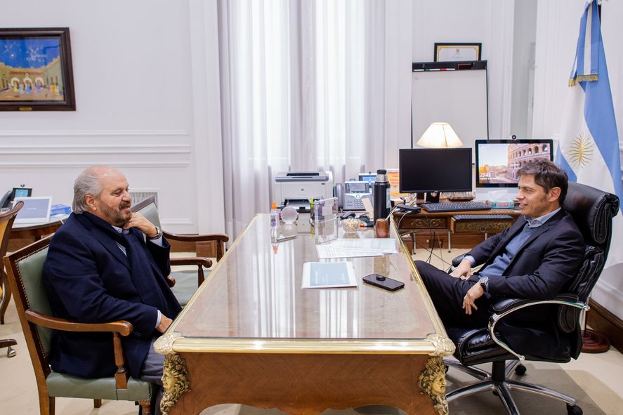Reunión bilateral con Alejandro Granados para conocer el impacto de las políticas de su gestión.