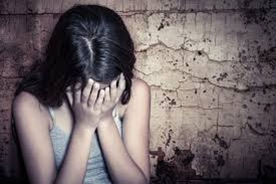 El joven abusó a dos hermanas de 13 y 15 años en Guernica