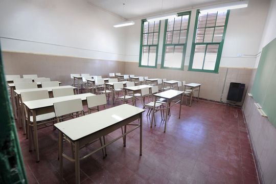 Este martes no habrá clases en las escuelas de la provincia por un paro de auxiliares afiliados a ATE.