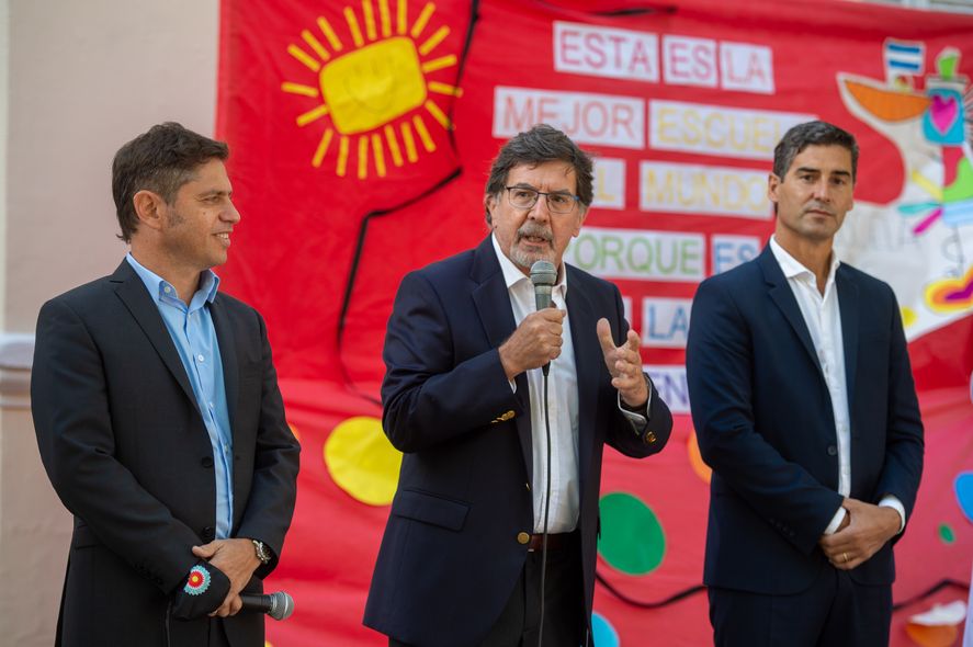 Axel Kicillof, Alberto Sileoni y Hernán Y Zurieta en el comienzo de clases 2022.