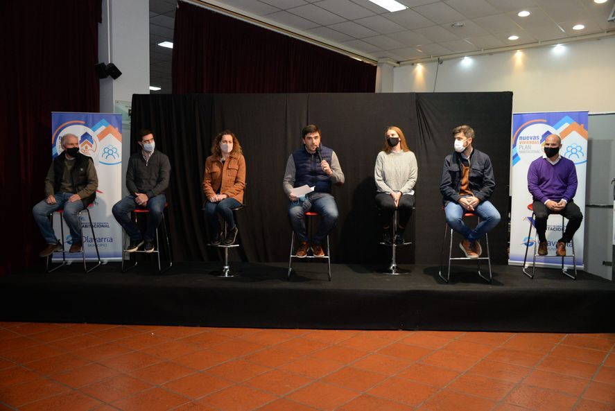 El intendente de Olavarría Ezequiel Galli durante el lanzamiento del programa 