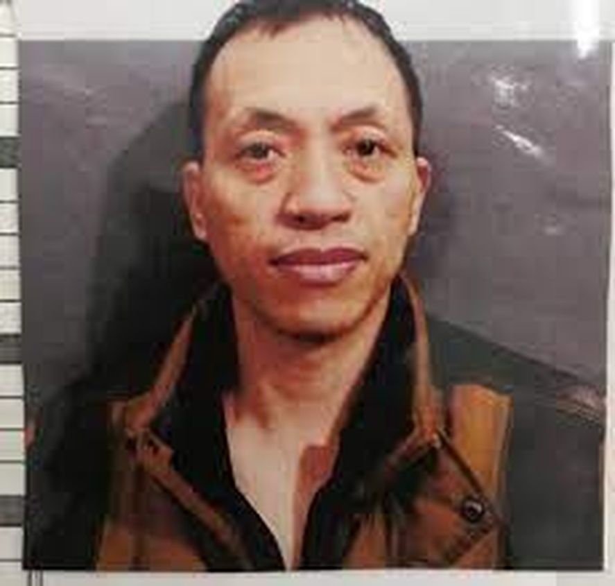 Ke Diqoang tiene 45 años y se fugó ayer de la comisaría Primera de La Plata