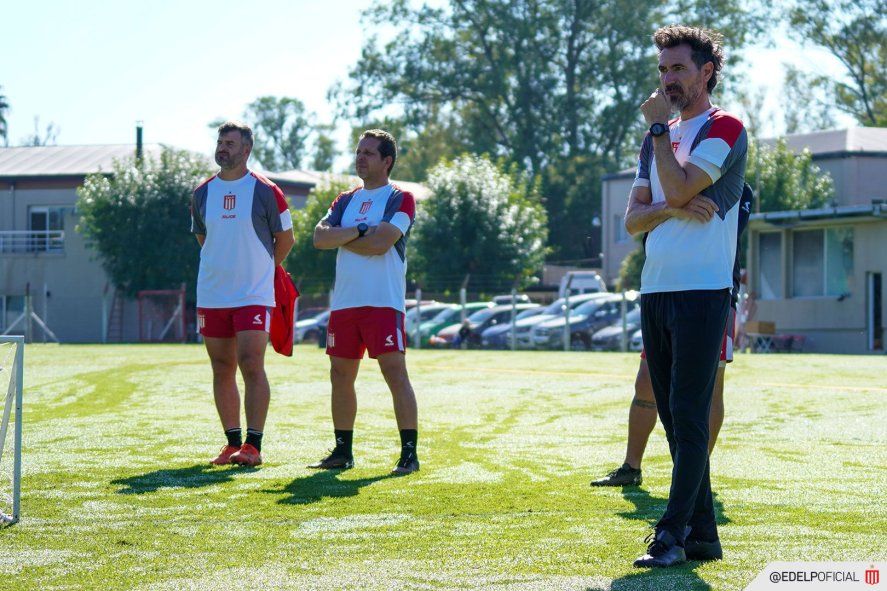 Estudiantes, con Eduardo Domínguez a la cabeza, volverá a entrenarse en la jornada de miércoles