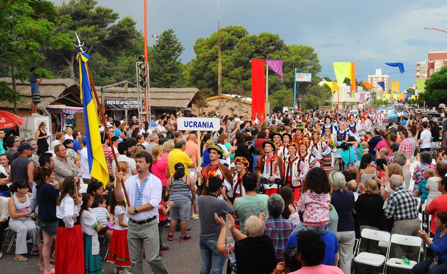La Fiesta de las Colectividades se realiza todos los años en Monte Hermoso