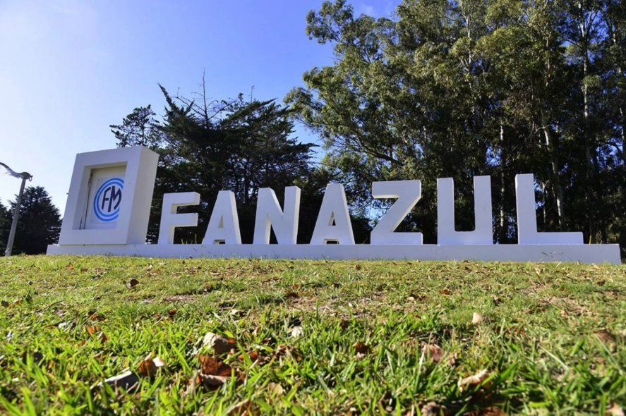 Fanazul reabre sus puertas con la visita de Alberto Fernández