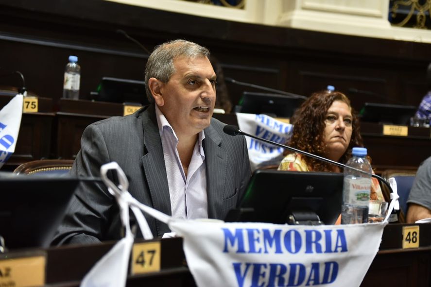Por el peronismo, Walter Abarca y Marcelo Santillán coinciden con la autonomía municipal, pero no con la idea de enmienda