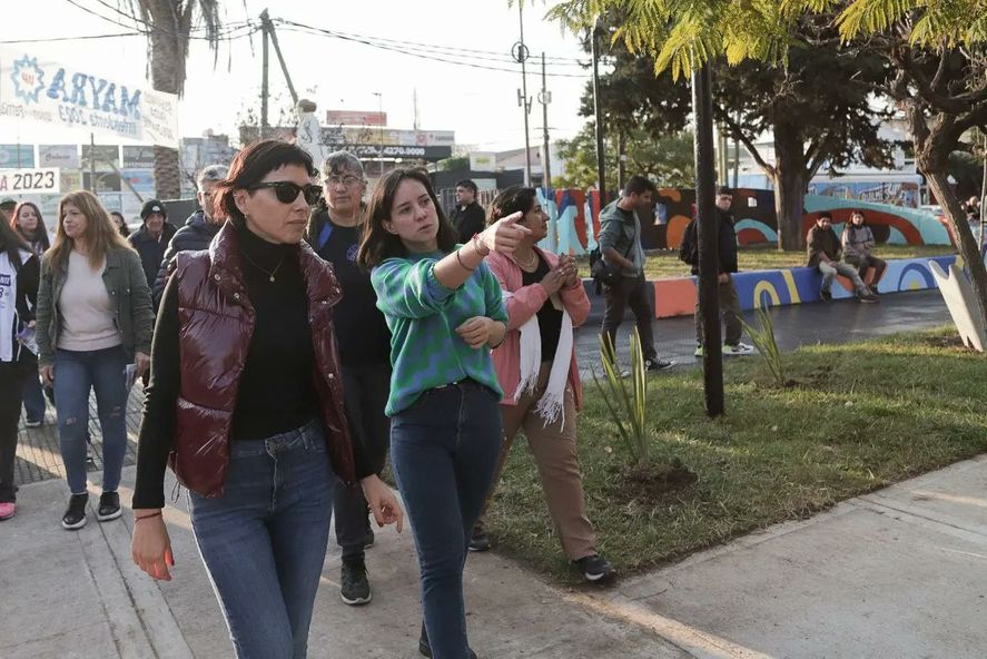 Las mujeres alcanzaron un mayor número de intendencias para Juntos por el Cambio y Unión por la Patria.