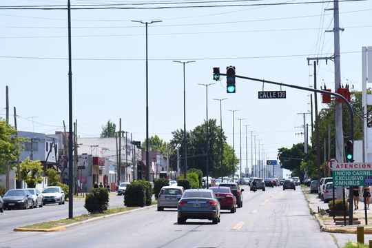 Onda verde en avenida 44: se redujo hasta un 60% el tiempo de circulación .