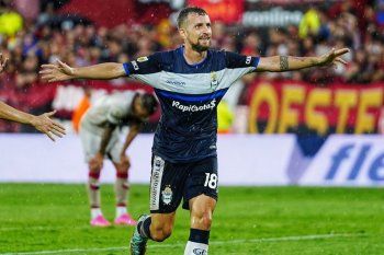 Nicolás Colazo puso el 1 a 0 de Gimnasia ante Colón