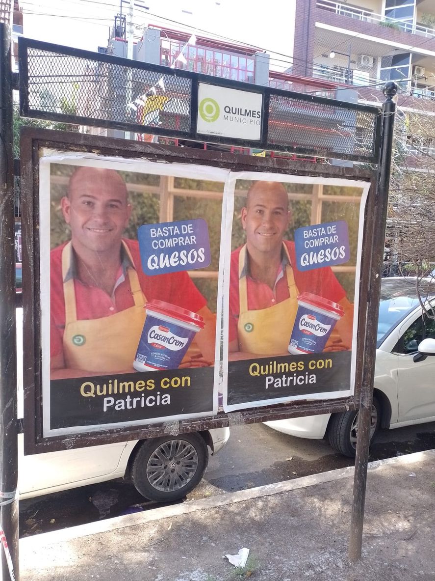 Se calienta la interna del PRO en Quilmes con afiches que tratan de queso a Martiniano Molina