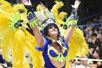 Primeras imágenes de los carnavales en Veinticinco de Mayo.