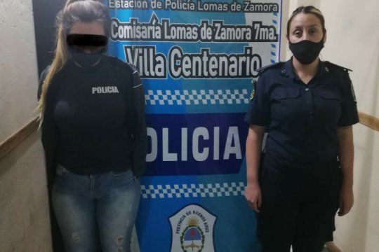 La mujer, una expolicía, fue detenida en la ruta 5 y calle Reconquista, en una celada