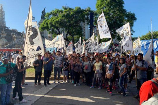 El Frente de Organizaciones Populares (FOP) sale a marchar con un mensaje contra Andrés Larroque.