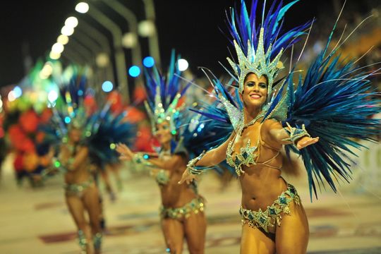 el feriado del carnaval movilizo mas de 106 mil millones de pesos