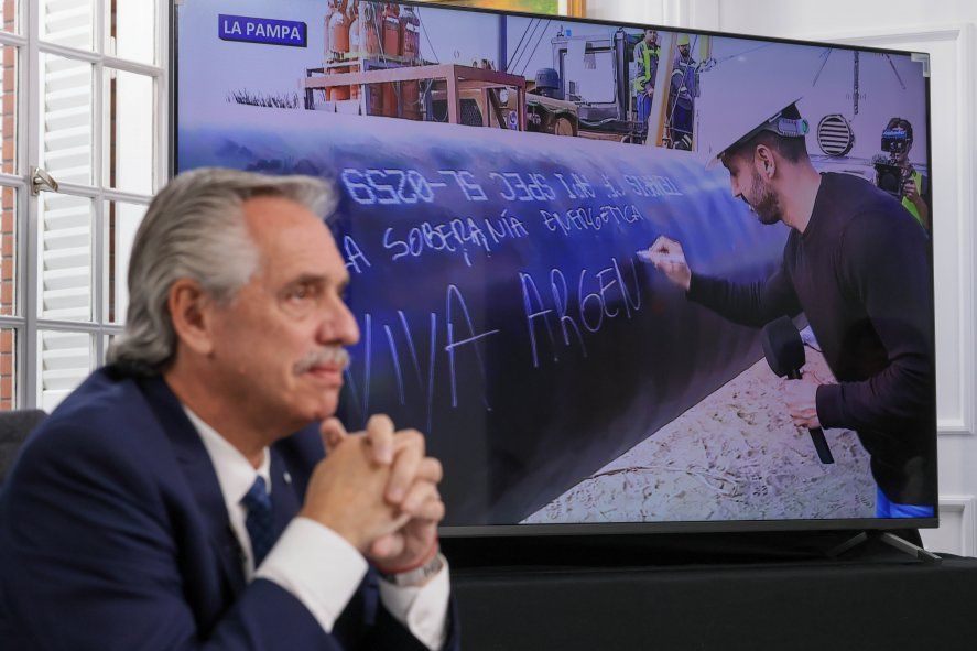 Gasoducto Néstor Kirchner: se completó la última soldadura de caños