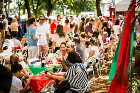 Italia en la ciudad de La Plata en dos jornadas de comidas y música 