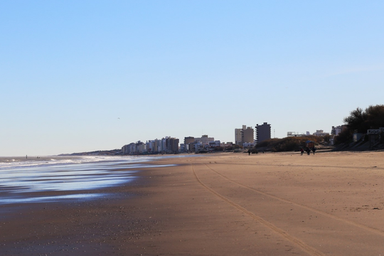 Las playas de Monte Hermoso, las mejores de Argentina, según Alejandro Dichiara