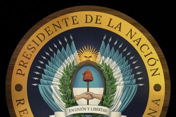 El gobierno cambió el logo del Presidente de la Nación ¿Cuáles fueron las repercusiones?
