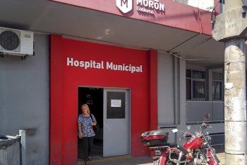 La mujer baleada por los motochorros fue atendida en el Hospital de Morón