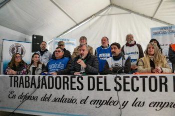 Con un acampe en Plaza de Mayo, sigue la lucha contra los despidos en el Estado