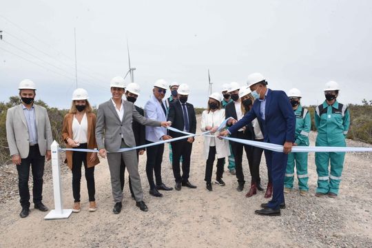 YPF Luz inauguró su tercer parque eólico en Santa Cruz.