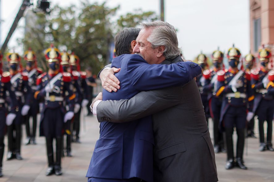 Alberto Fernández y Luis Arce evocaron a la “Patria Grande” tras la firma del acuerdo de provisión de gas 