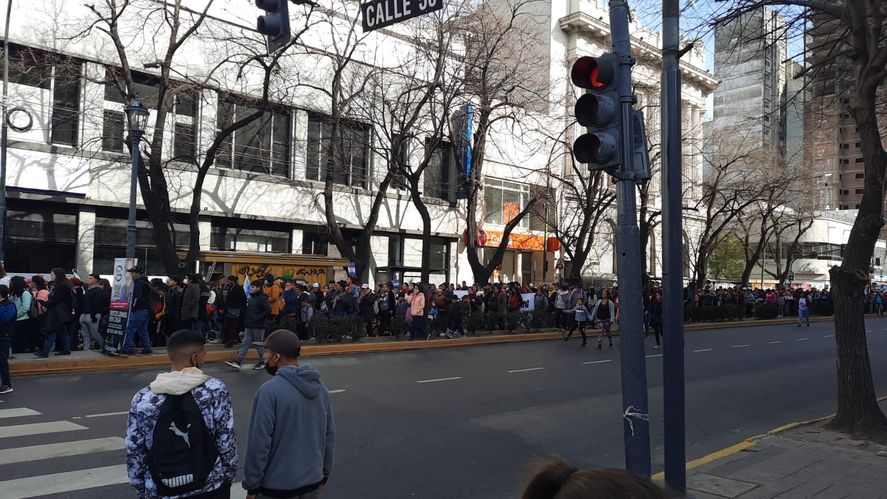 Protesta contra la “justicia macrista” generó caos vehicular en La Plata 