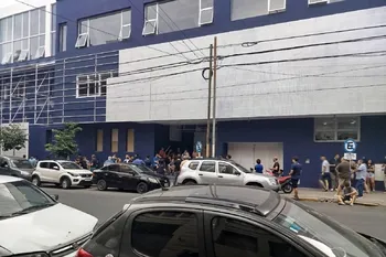 Gran convoctaria de soscios en la sede de Gimnasia