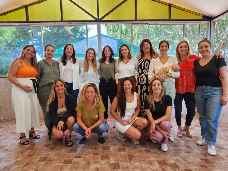 Mujeres PRO y de la UCR organizan encuentros diferenciados por el 8M