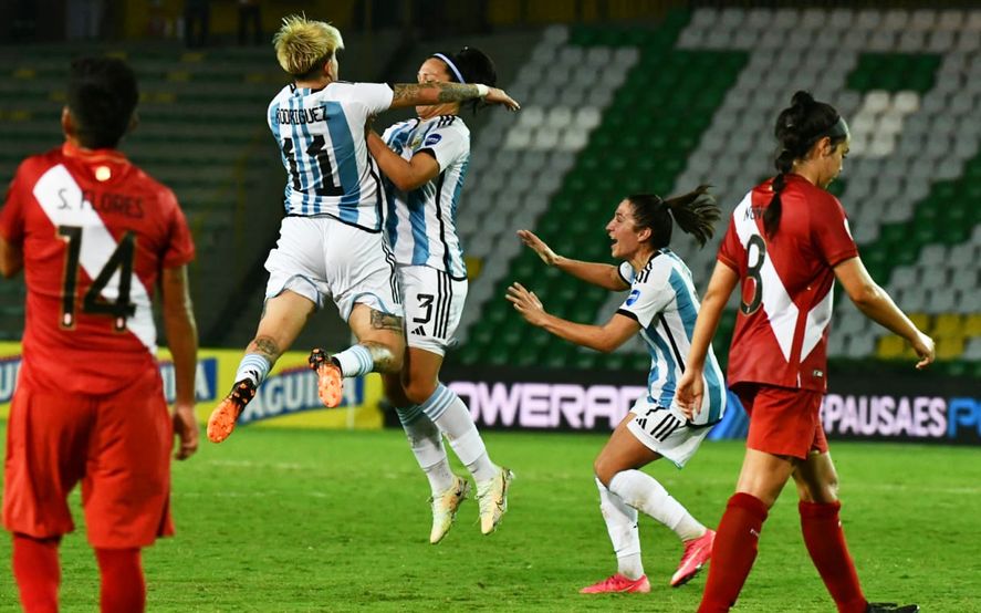 Copa América Femenina 2022: Uruguay goleó a Perú y consiguió su primera  victoria