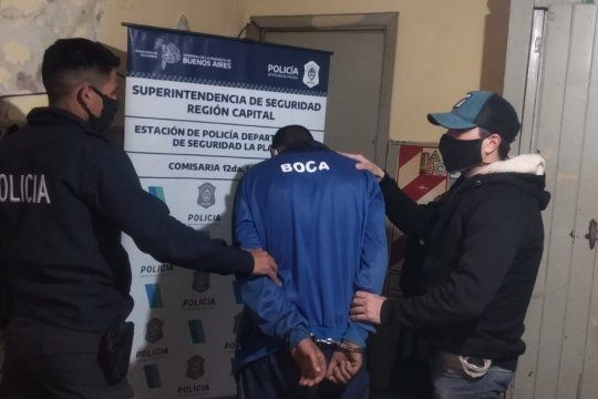 Dos jóvenes fueron detenidos en Arturo Segui por varias entraderas