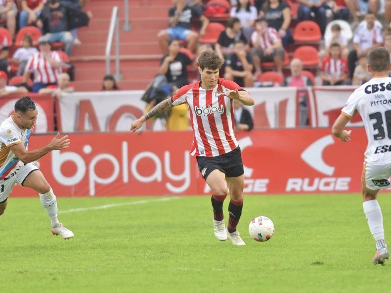 Ezequiel Muñoz en Estudiantes y ante Arsenal de Sarandí