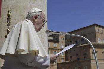 Con una emotiva carta, el Papa Francisco saludó a las Madres de Plaza de Mayo Foto: NA.