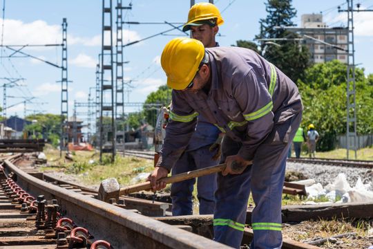 por obras, el sabado y el domingo se veran afectados los ramales a bosques de la linea roca