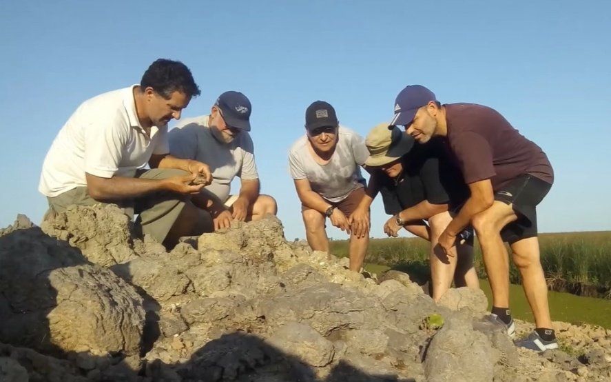 Hallazgo histórico en San Pedro: descubren restos de una playa marítima con más de 5 mil años de antigüedad
