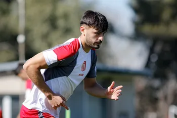 Luciano Giménez será baja en Estudiantes.