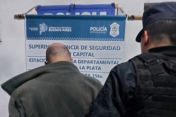 El hombre de 46 años detenido en Olmos tras tiroteo con policías