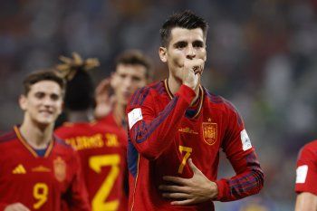 España festeja en el Mundial Qatar 2022 y espera los octavos de final