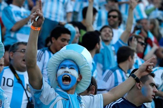 El público argentino a la expectativ de la vuelta de la Selección.
