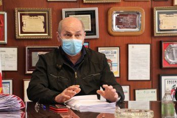 Mario Secco, intendente de Ensenada, contrajo coronavirus.
