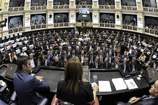 vidal abrira la asamblea legislativa con un discurso anclado en la gestion y la reeleccion como horizonte