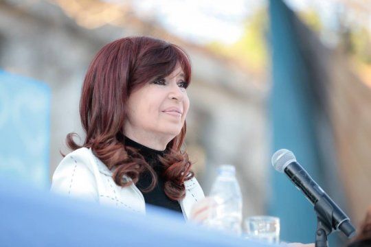 Cristina Kirchner y una fuerte crítica contra el periodismo hegemónico.